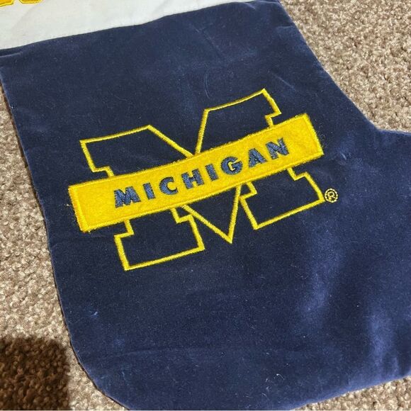 😊 3/$30 University of Michigan Christmas stocking GUC - Picture 8 of 9